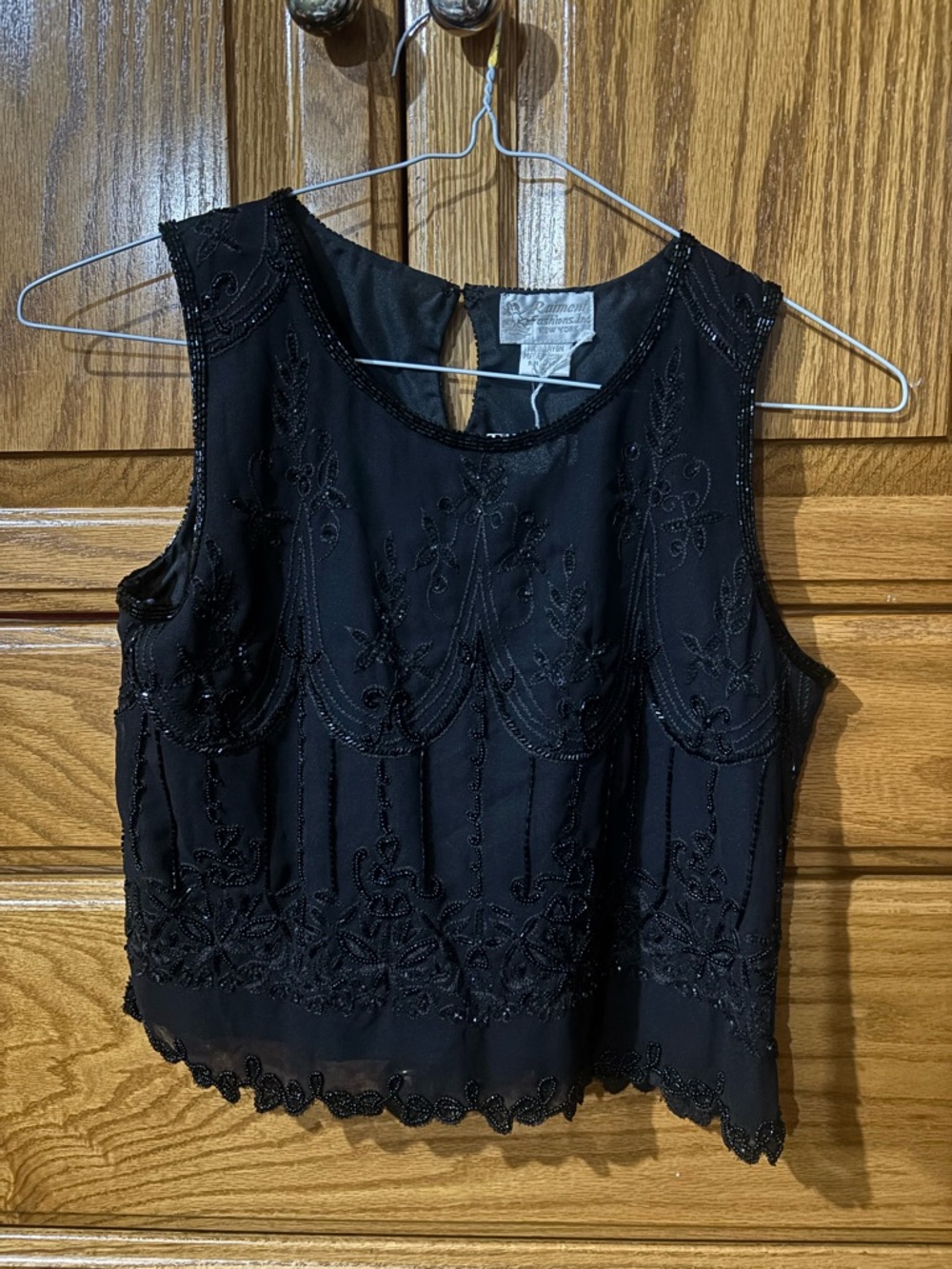 Raimnent Black Beaded Sleeveless Camisole